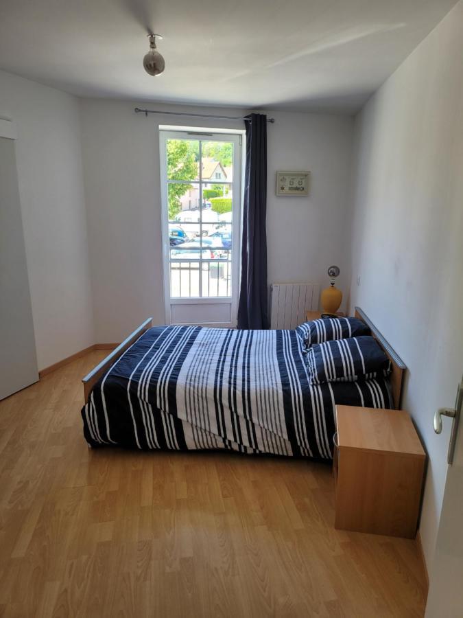 Appartement Meuble Duplex T3. Baume-les-Dames Exterior photo