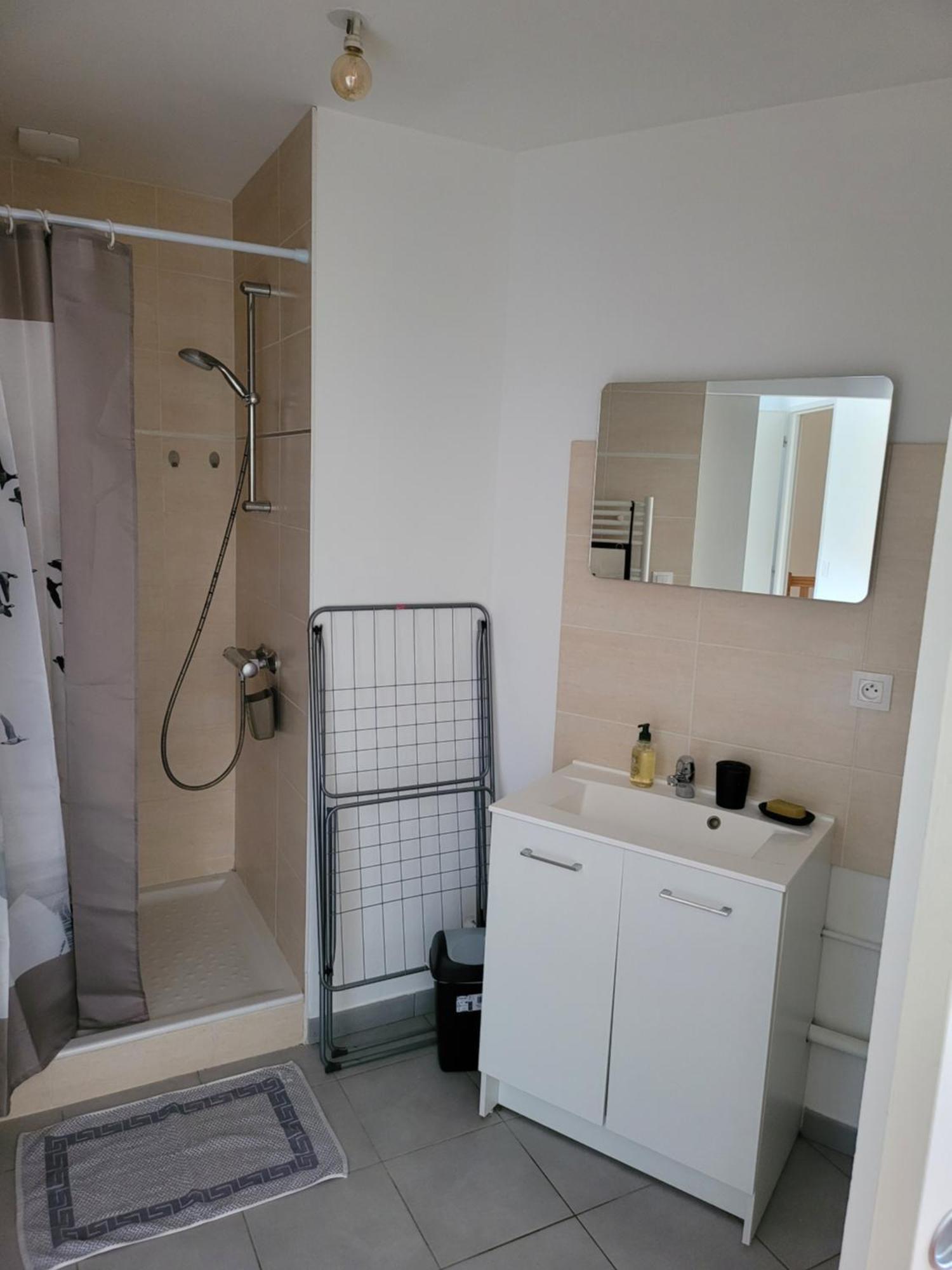 Appartement Meuble Duplex T3. Baume-les-Dames Exterior photo